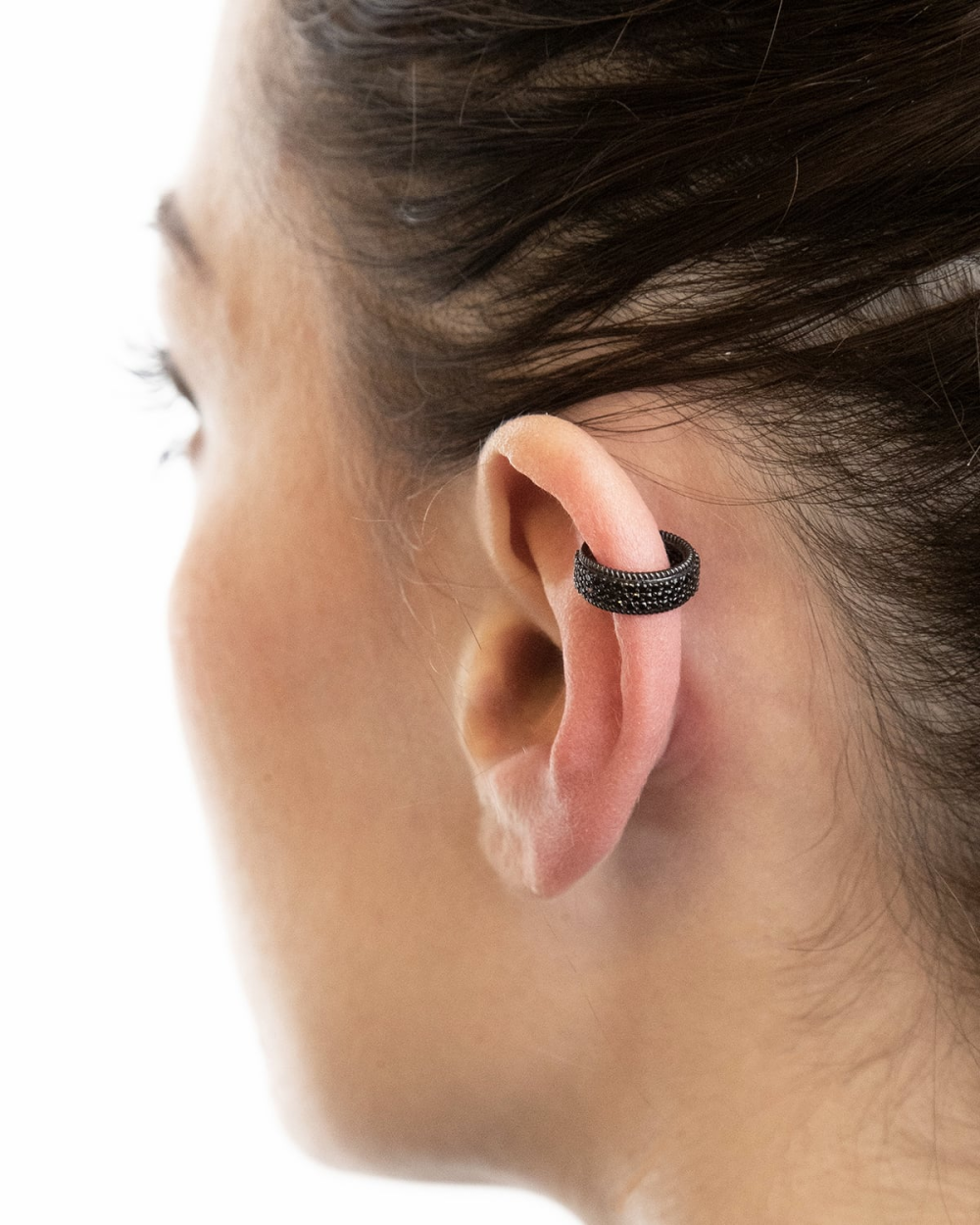 Nove25 EAR CUFF BRIGHT BLACK WRAP CON BRILLANTI NERI In Linea
