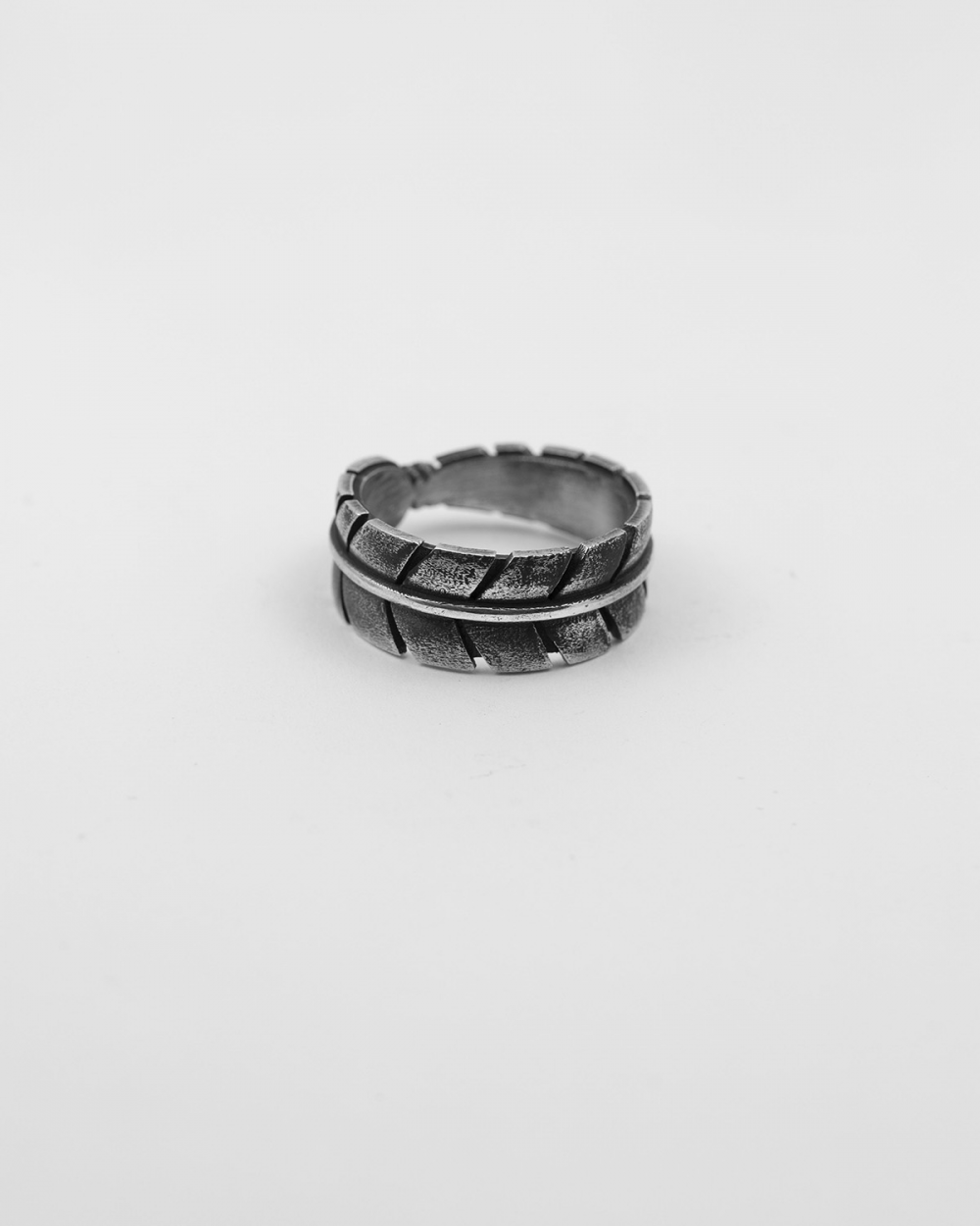 Nove25 ANELLO FASCIA PENNA AQUILA NATIVE