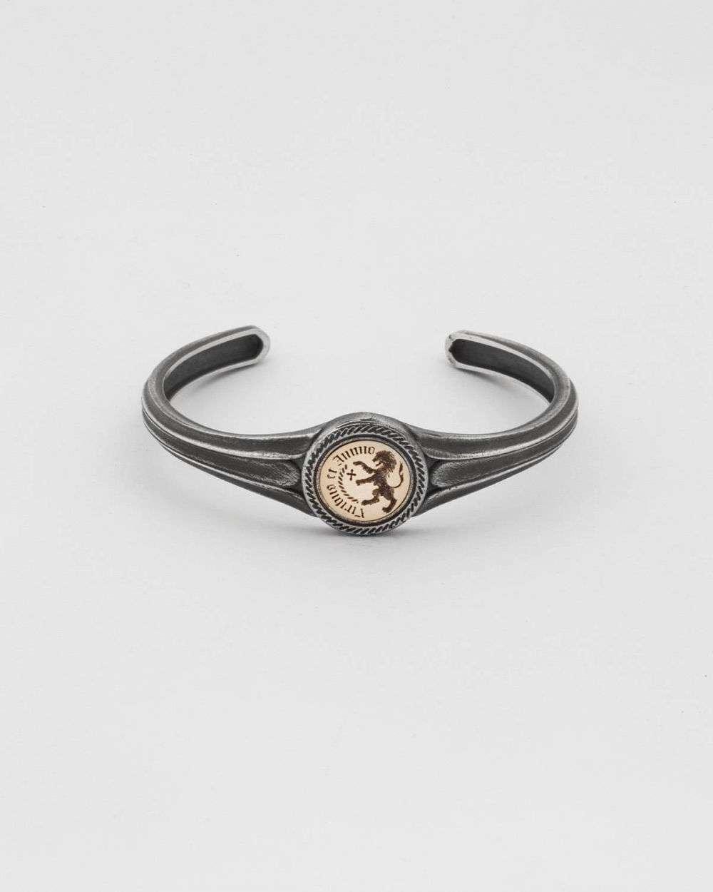 Nove25 BRACCIALE RIGIDO CHEVALIER VIRIBUS ET ANIMO IN ARGENTO Outlet