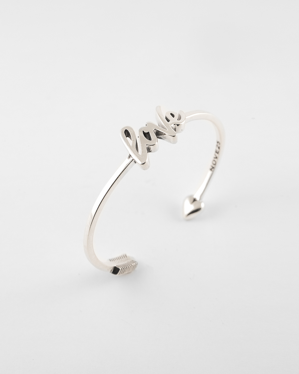 Nove25 BRACCIALE RIGIDO IN ARGENTO FRECCIA LOVE Soddisfazione Garantita