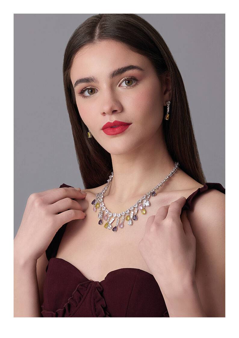 Ottaviani Orecchini rodiati con cubic zirconia Spedizione Gratuita