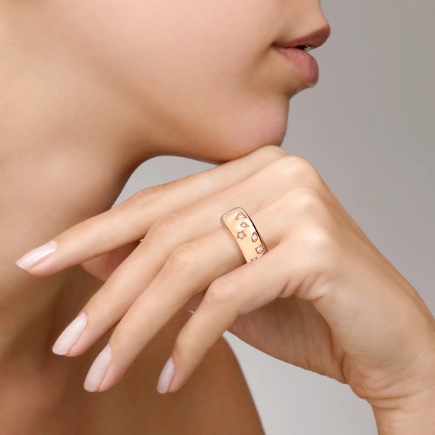 Pomellato Anello Iconica Medium Convenienza