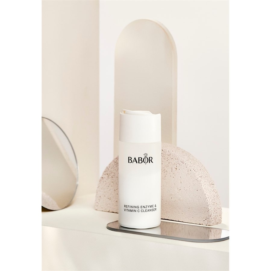 BABOR Cleansing Detergente agli enzimi raffinanti e vitamina C 2025