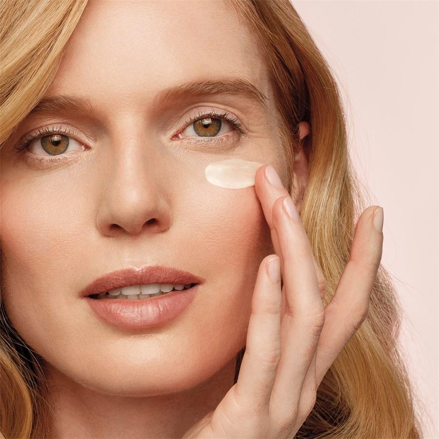 Shiseido Benefiance Wrinkle Smoothing Eye Cream Moda