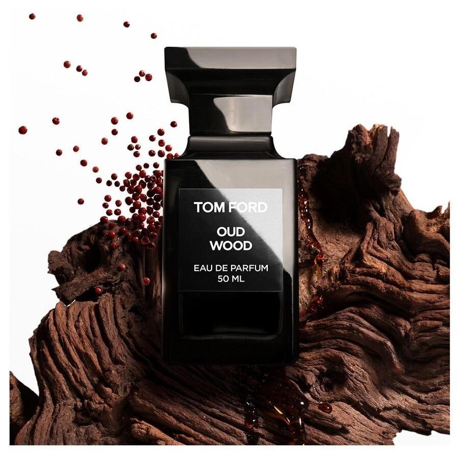 Tom Ford Private Blend Oud Wood Eau de Parfum Spray Offerta settimanale