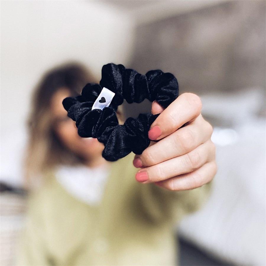 Bellody Scrunchies Original Scrunchie Classic Black Trasporto libero internazionale