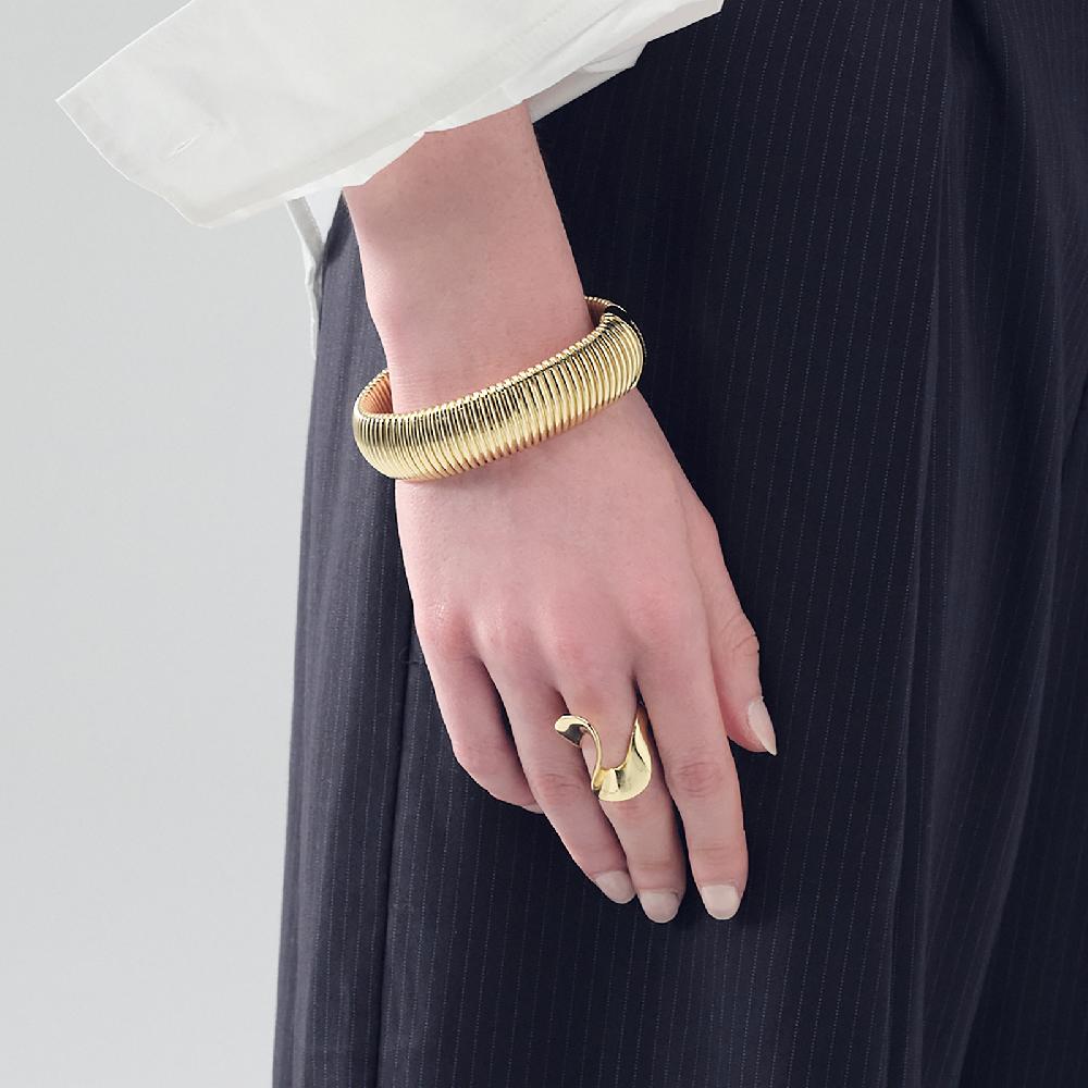 Unoaerre bracciale in bronzo dorato 493431 | UNOAERRE Gioielli In Vendita