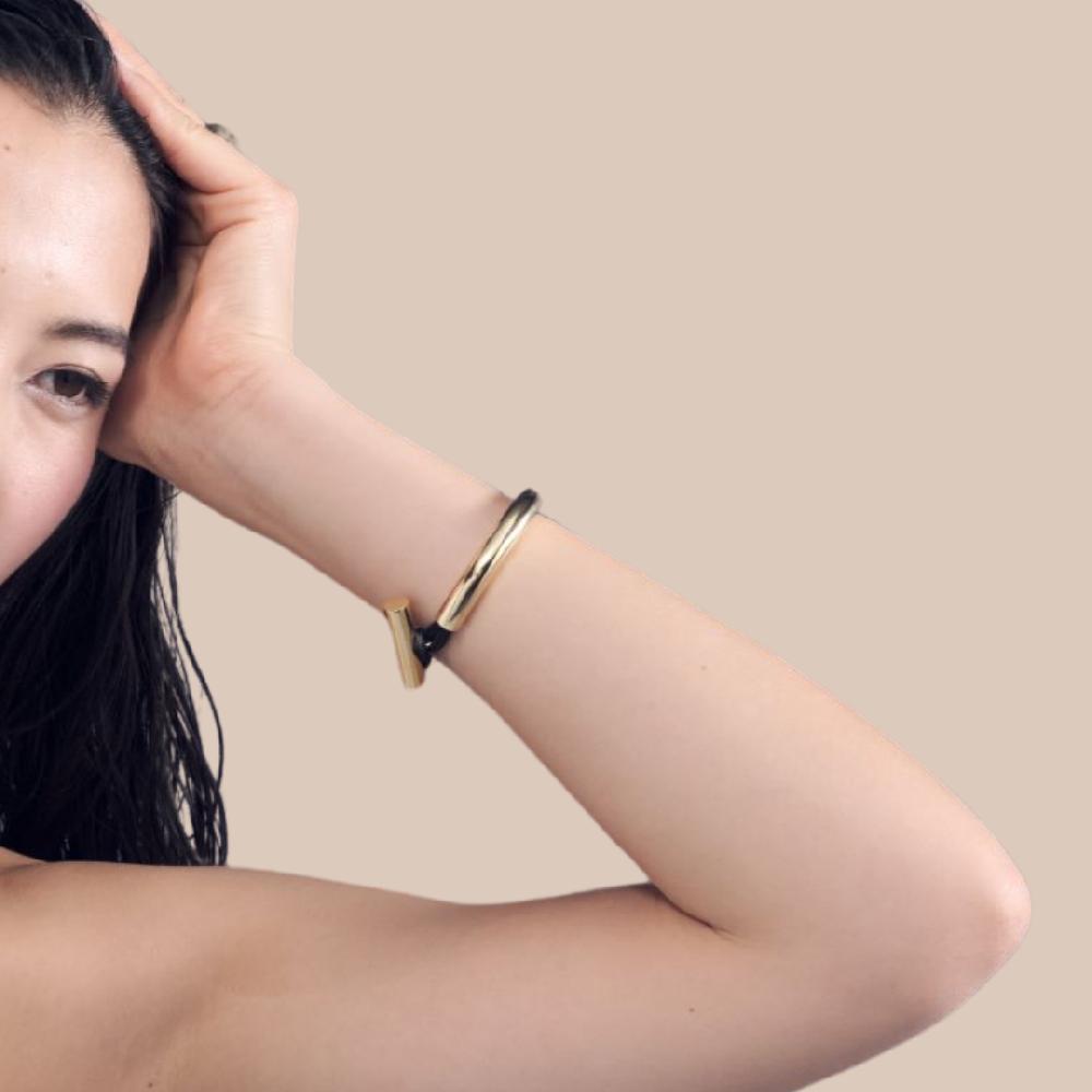 Unoaerre Bracciale bangle in argento dorato | UNOAERRE Gioielli Vendita Economica