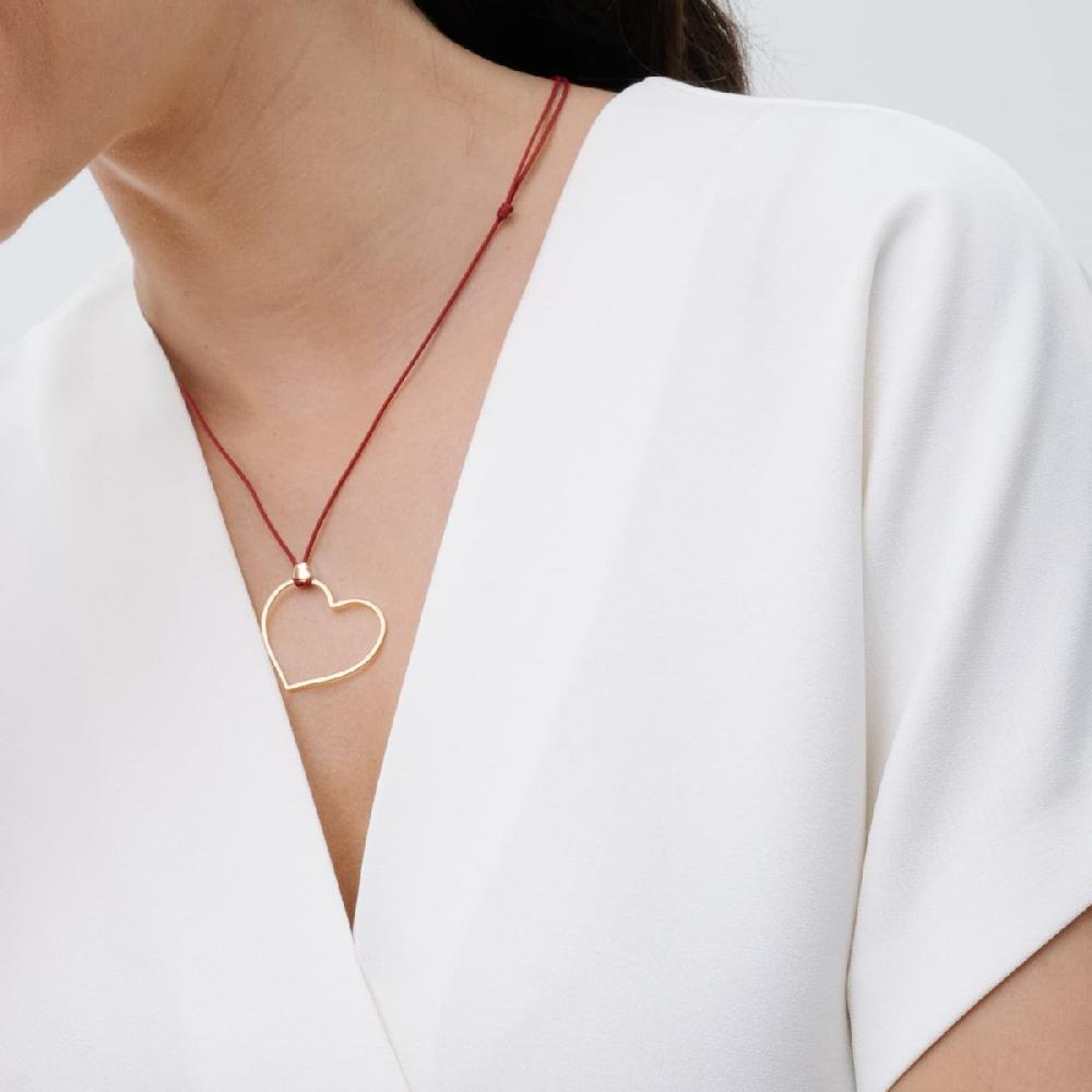Unoaerre Collana con pendente cuore in oro e cordino rosso | UNOAERRE Gioielli Negozio