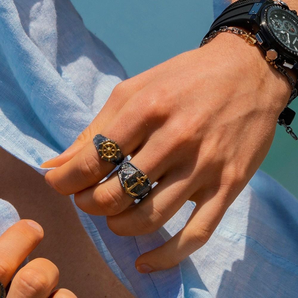 Zancan Anello Zancan in argento brunito con ancora Sconto