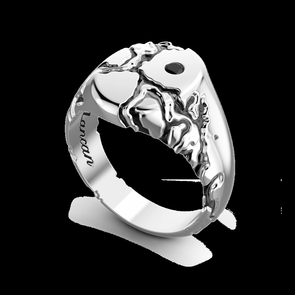 Zancan Anello chevalier Zancan in argento con pietra nera Promozione